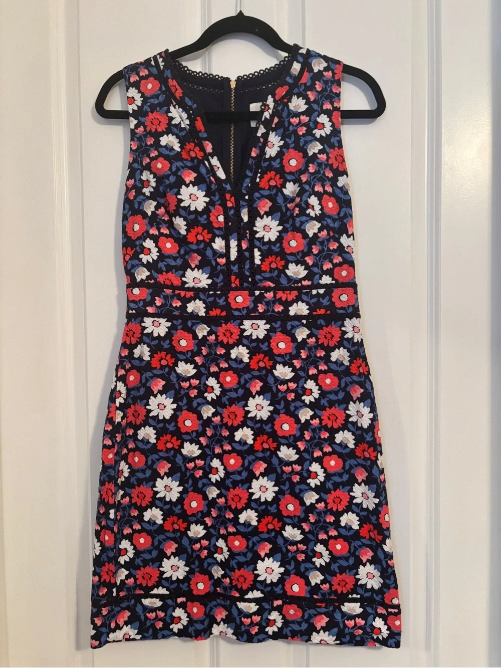 Kate Spade - Navy Floral Sleeveless Dress with Red, White & Blue Blooms.  Size 6